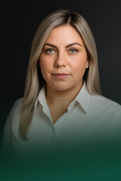 photo of Sarah Lins Social Media, email marketing, SEO